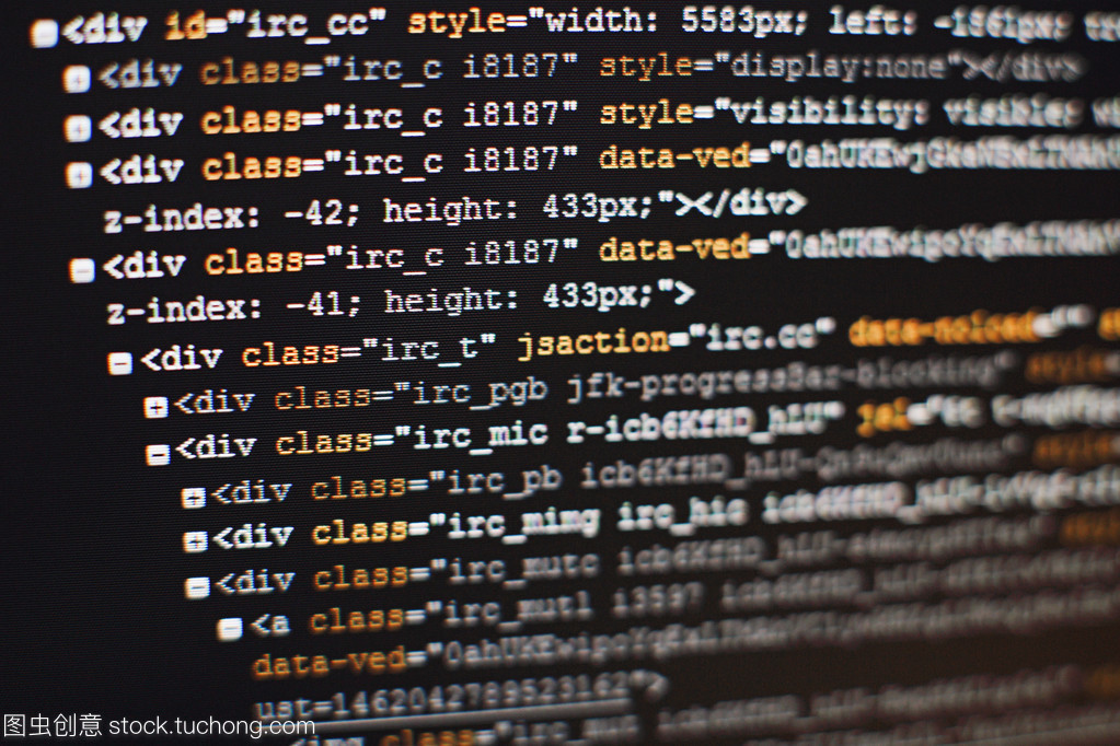 代碼鑄就的數(shù)字世界 軟件開發(fā)與運行維護的雙重使命